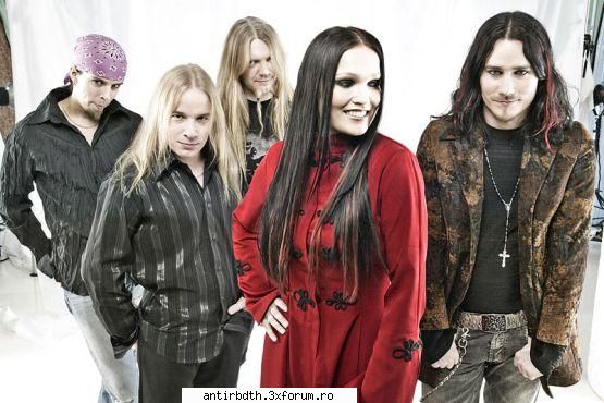 Nightwish - si mie imi plac..acum asc sleeping sun...o asc de - Hai sa vorbim despre altceva@