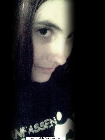 Poze cu voi&Prezentari - oh.....i forgot.....this is me:> - All about us